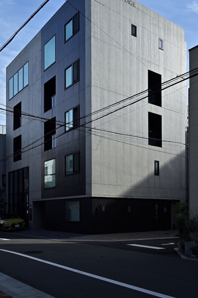 Gluck Hotel - carbon neutral hotel in Osaka