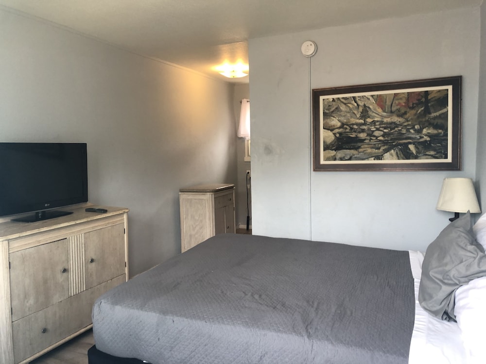 La Fun Motel - photo 19