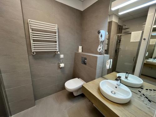 Aleje Jerozolimskie 216 By Perfect Apart — 4-Star Luxury Hotel in Warsaw, Poland