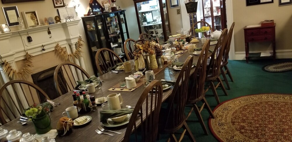 The Inn of the Patriots - photo 17