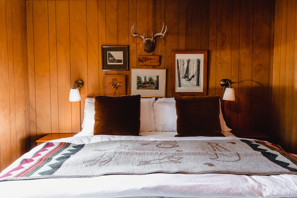 The Fireside Inn - photo 8