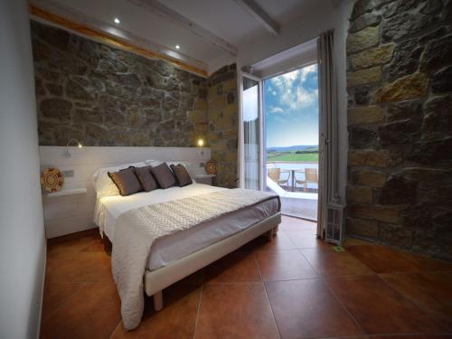 B&B La Roccia Dell'Elefante — 4-Star Luxury Hotel in Castelsardo, Italy