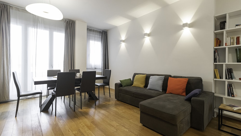 Italianway Corso Xxii Marzo 4 — 4-Star Luxury Hotel in Milan, Italy