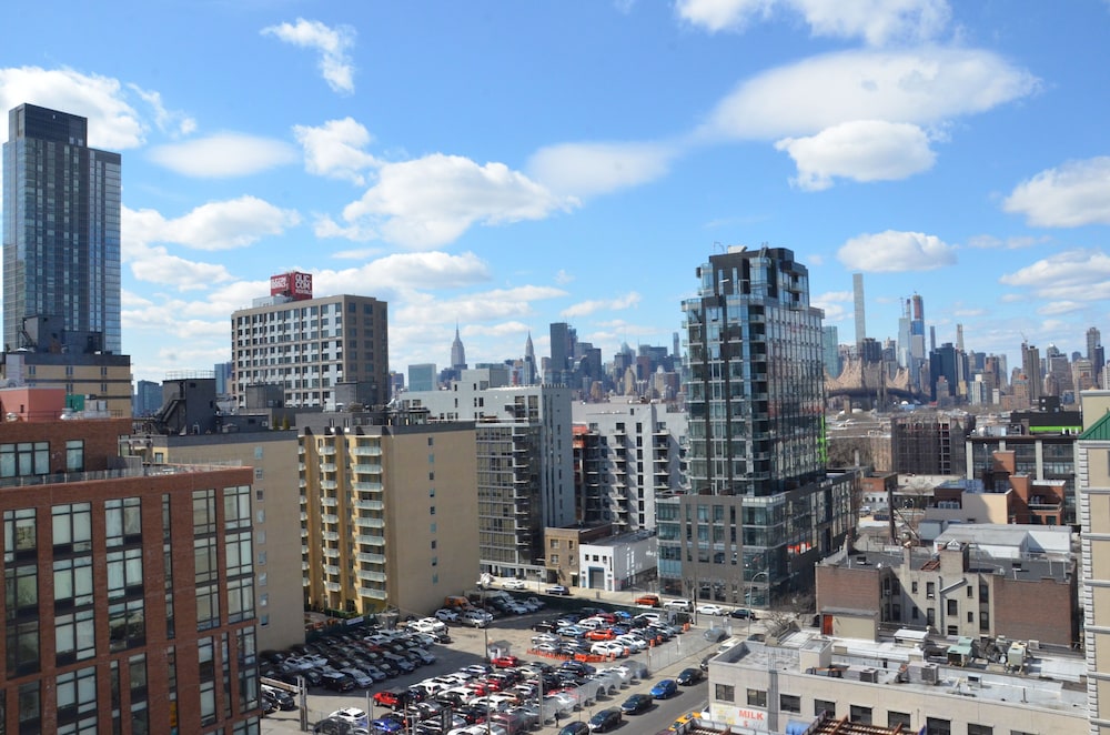 Lic Plaza Hotel - photo 13