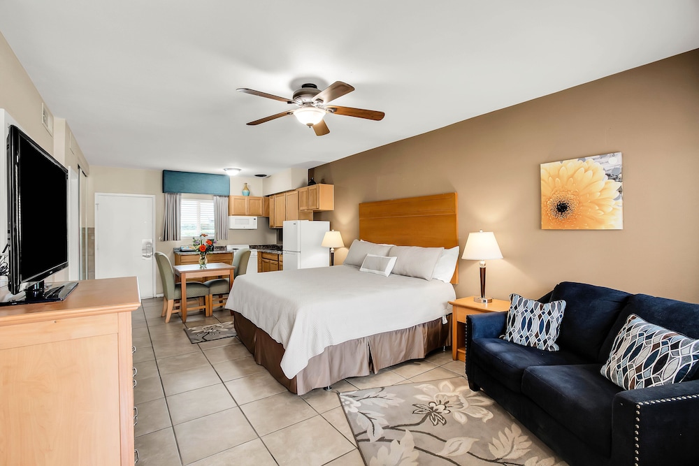 Inn at Deep Canyon - photo 11