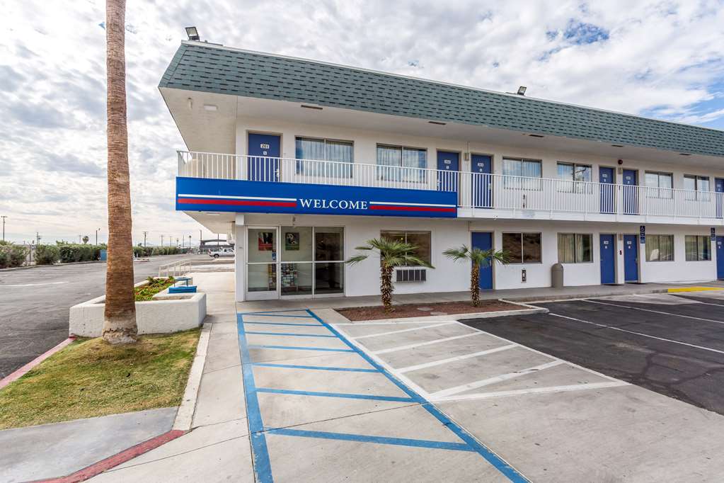 Motel 6 Blythe CA - photo 8