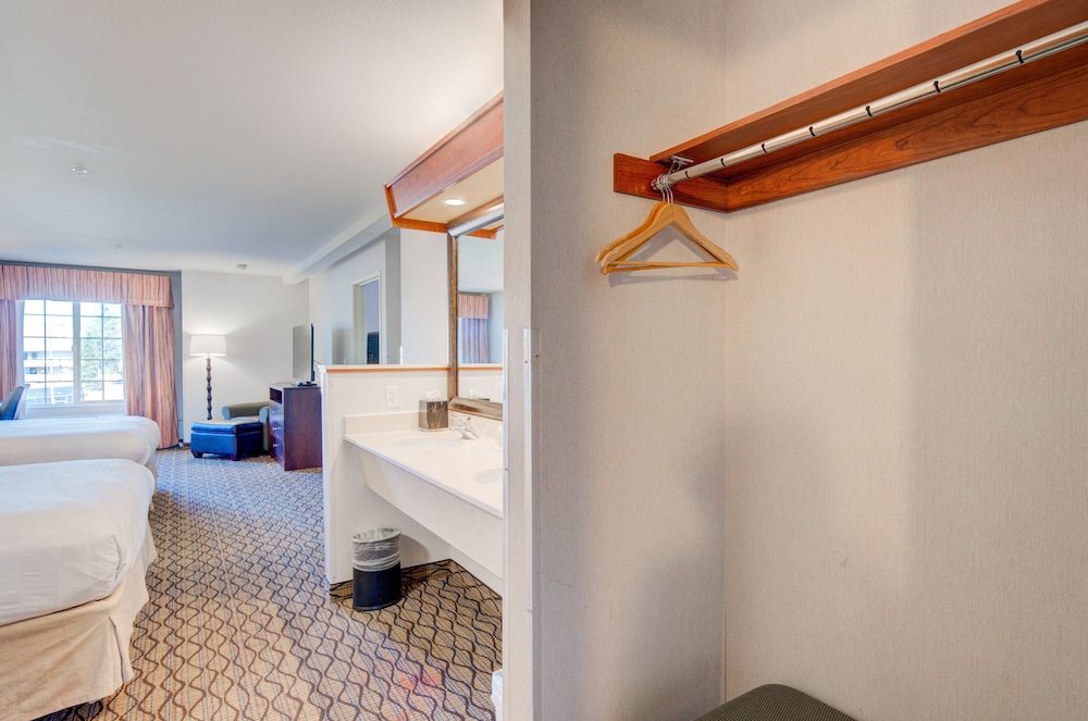 Holiday Inn West Yellowstone by IHG. - photo 51