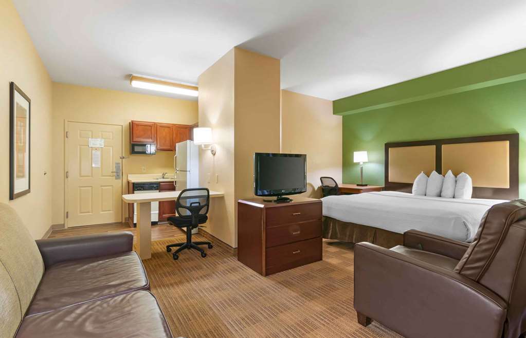 Extended Stay America Overland Park Metcalf - photo 30