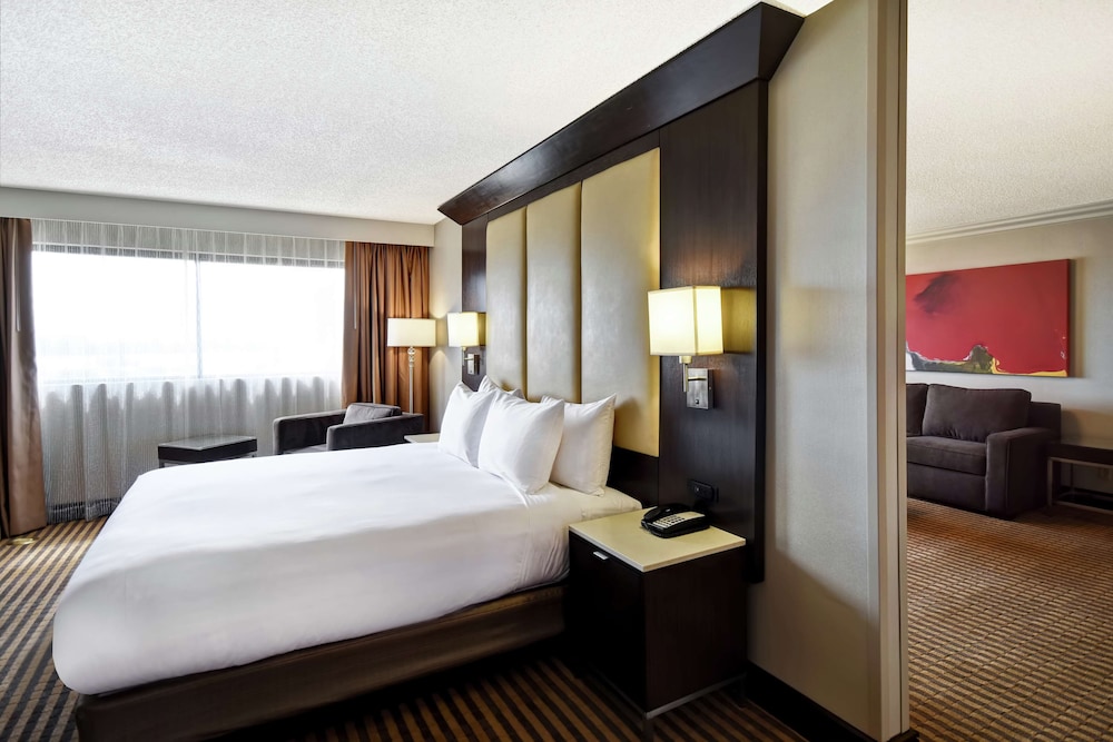 DoubleTree by Hilton Hotel Pleasanton at the Club - photo 19