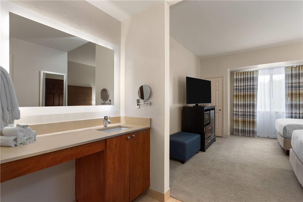 Hawthorn Extended Stay by Wyndham Naples - photo 25