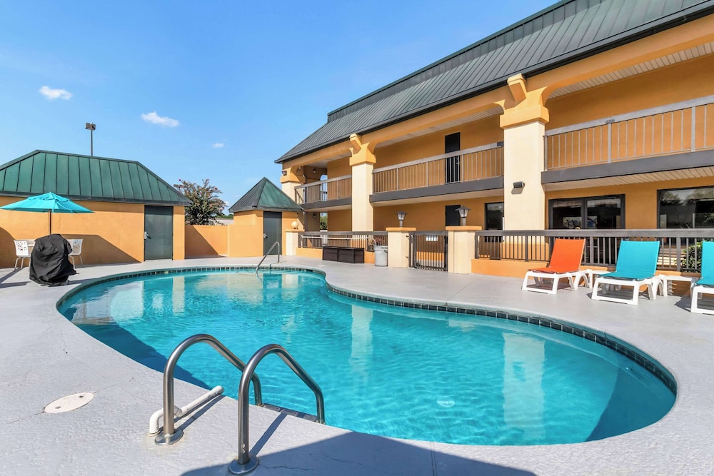 Quality Inn & Suites Florence Civic Center - photo 34