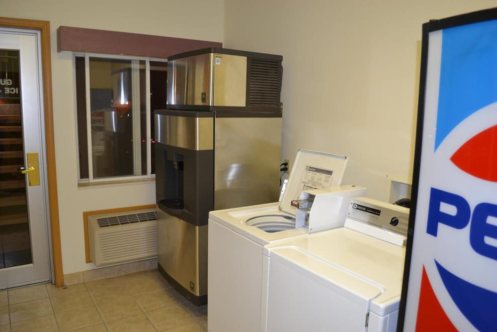 Countryside Suites - photo 30