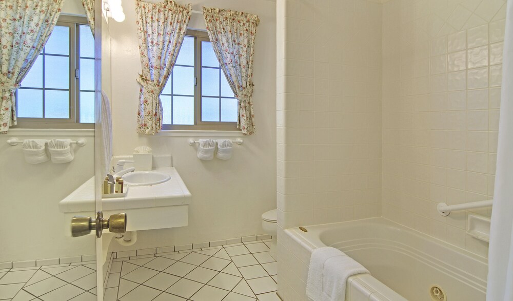 Svendsgaard's Inn - photo 59