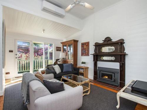 Eamont On Sackville in Port Fairy, Australia