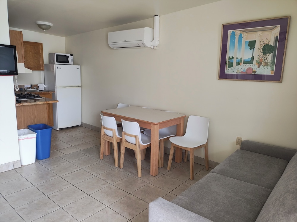 Condor Motel - photo 31
