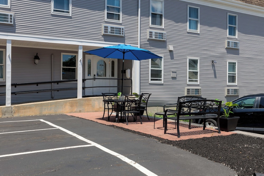 Westborough Inn - photo 20