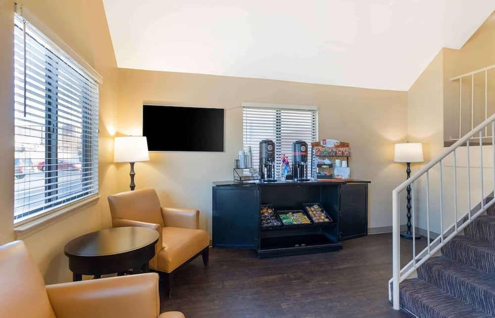 Suburban Studios Brentwood Nashville - photo 40