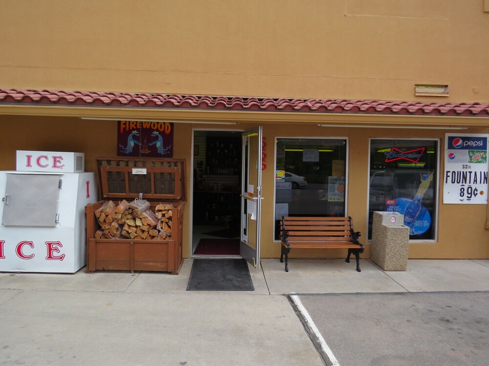 Sun Outdoors Moab Downtown - photo 39