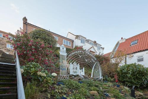 Paradise View - carbon neutral hotel in Whitby