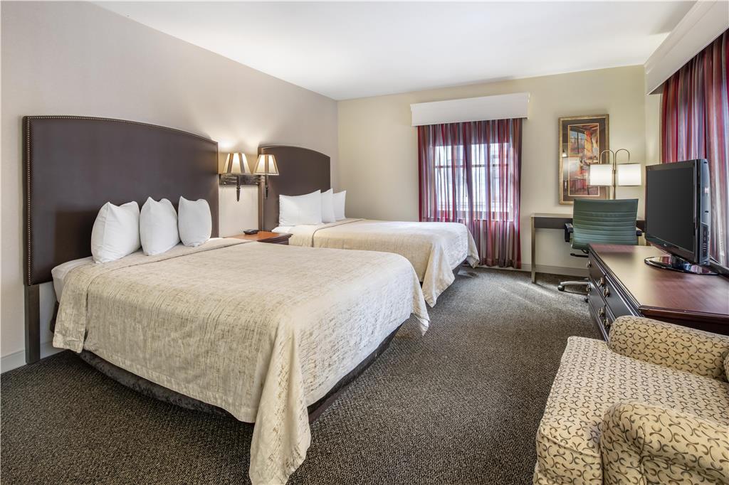 Best Western Plus The Normandy Inn & Suites - photo 10
