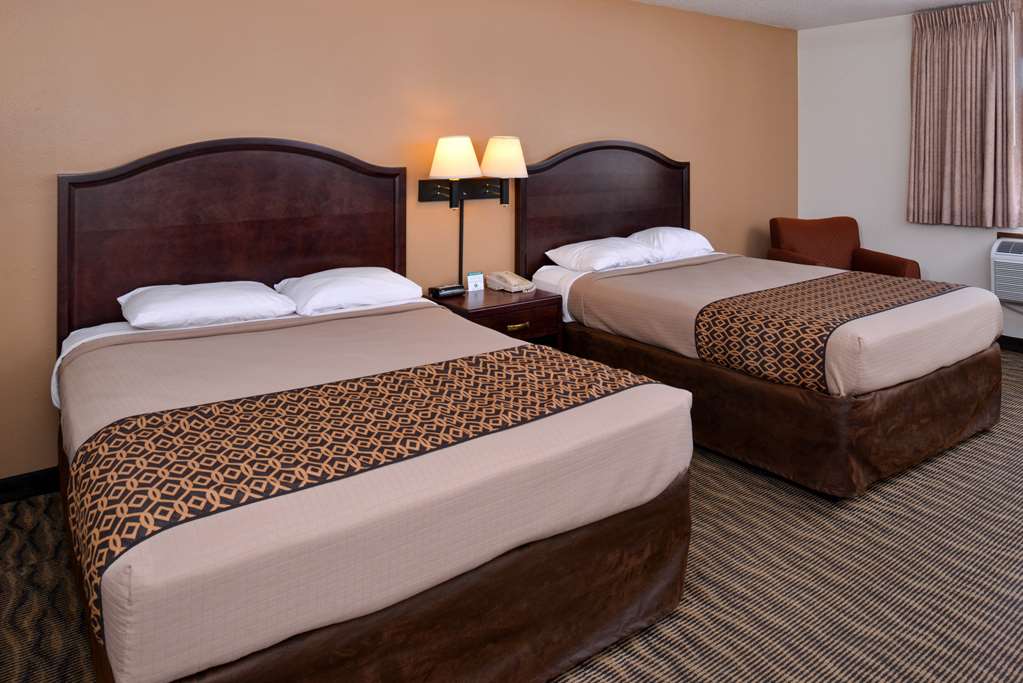Americas Best Value Inn & Suites Atlantic - photo 17