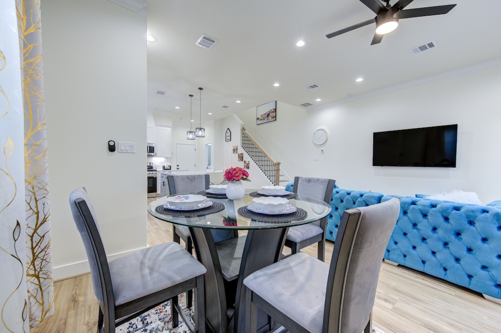 Houston Stay - photo 21