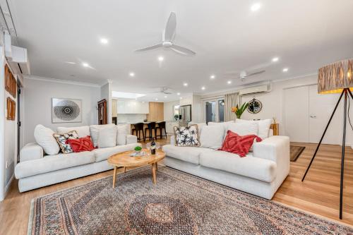 Executive Home in Prime Annandale Location — hotel in Rosslea