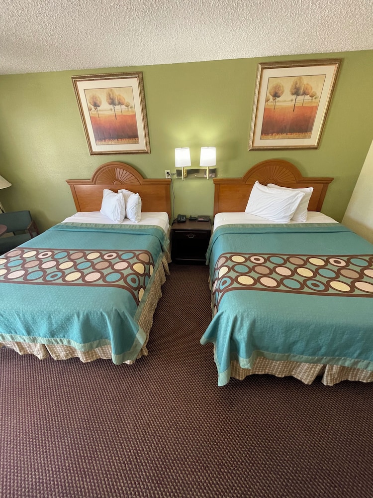 Executive Inn Of Mountain Home - photo 6