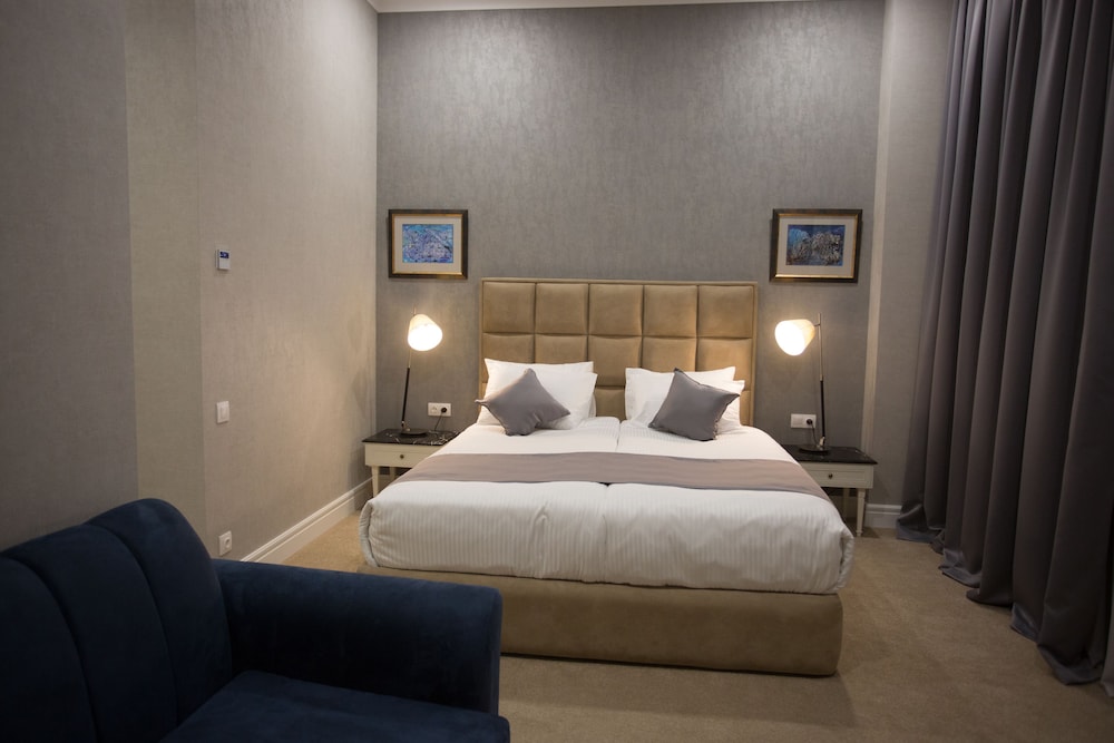 Lifferent Hotel & Spa