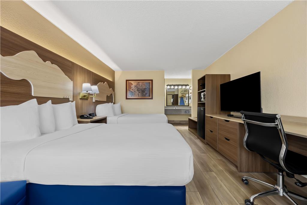 Best Western Center Pointe Inn - photo 18