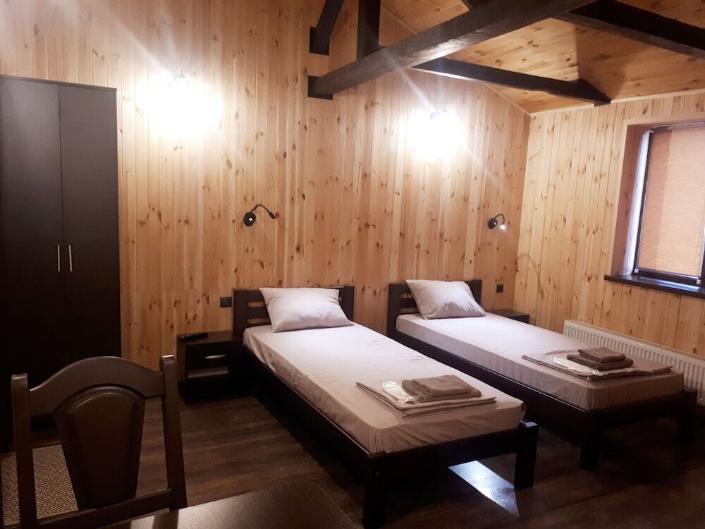 Motel E95 - carbon neutral hotel in Unknown City