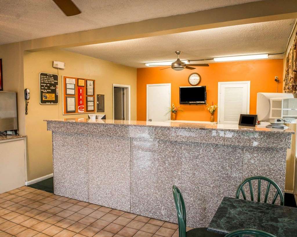 Econo Lodge Lake City North - photo 7