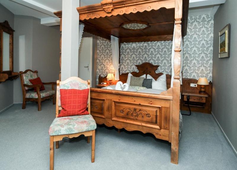 Marienthaler Gasthof - carbon neutral hotel in Hamminkeln
