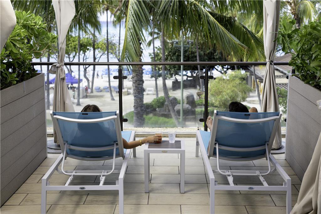 Hyatt Regency Waikiki Beach Resort & Spa - photo 130