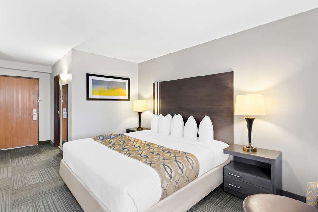 Best Western Naperville Inn - photo 25