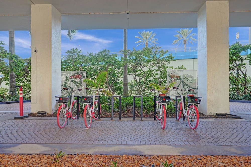 Beachwalk Elite Hotels and Resorts - photo 33
