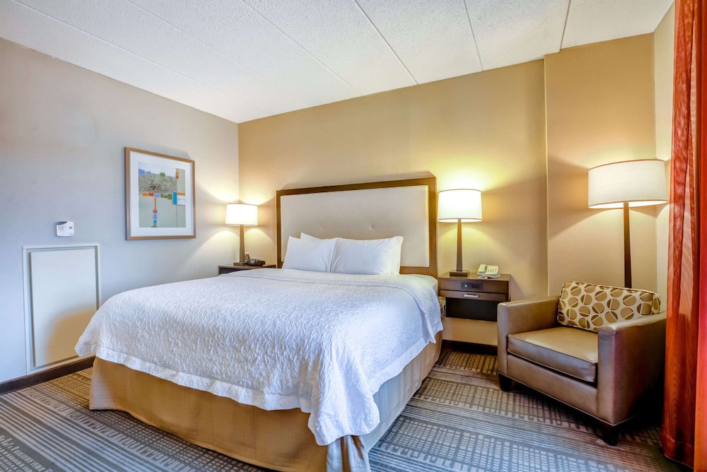 Hampton Inn Boston Norwood - photo 15