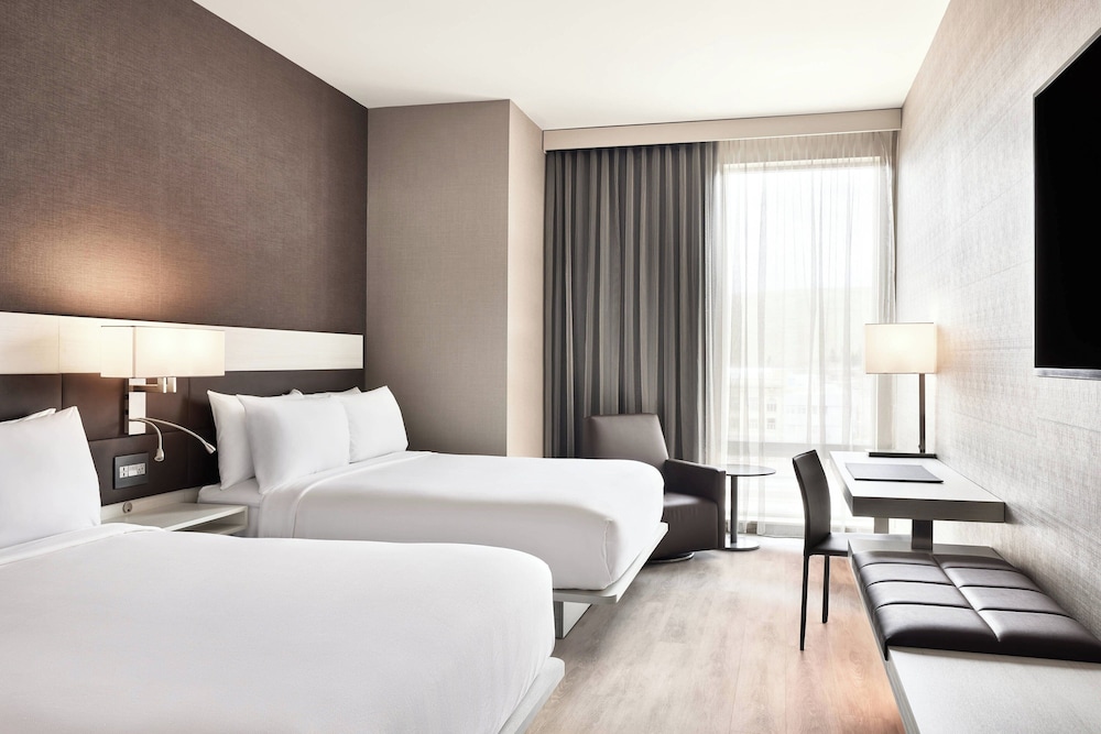 Ac Hotel By Marriott Missoula Downtown - photo 10