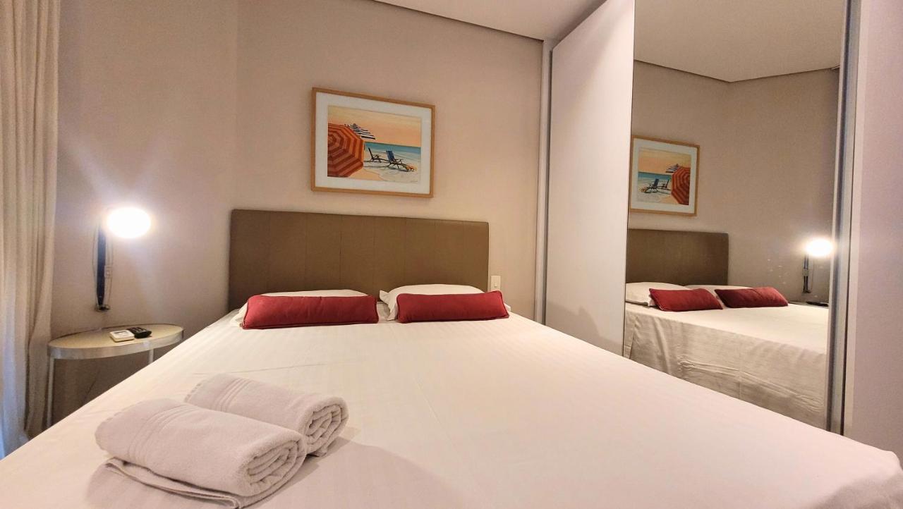 Unique 1007 Perto Do Mar Gonzaga in Santos, Brasil