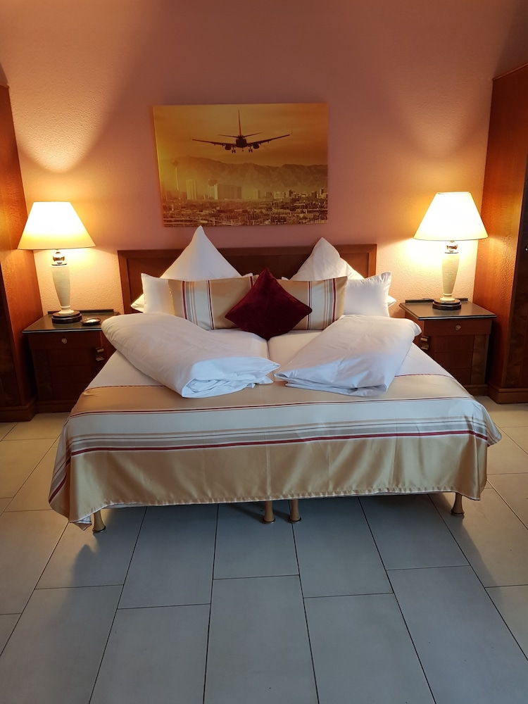 Boardinghouse Wittenberg — 4-Star Luxury Hotel in Wittenberg, Germany