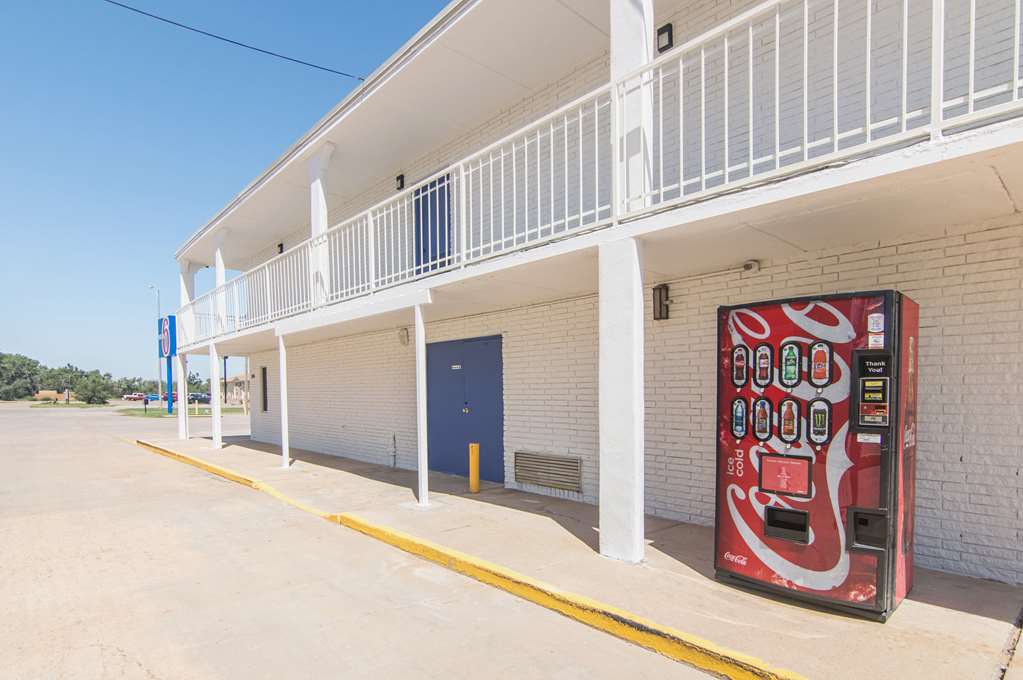 Motel 6 Liberal KS - photo 30