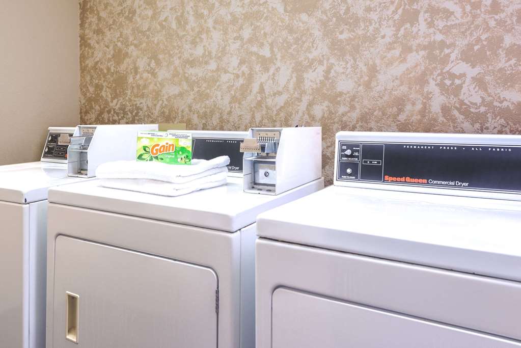 Super 8 by Wyndham Potosi - photo 13