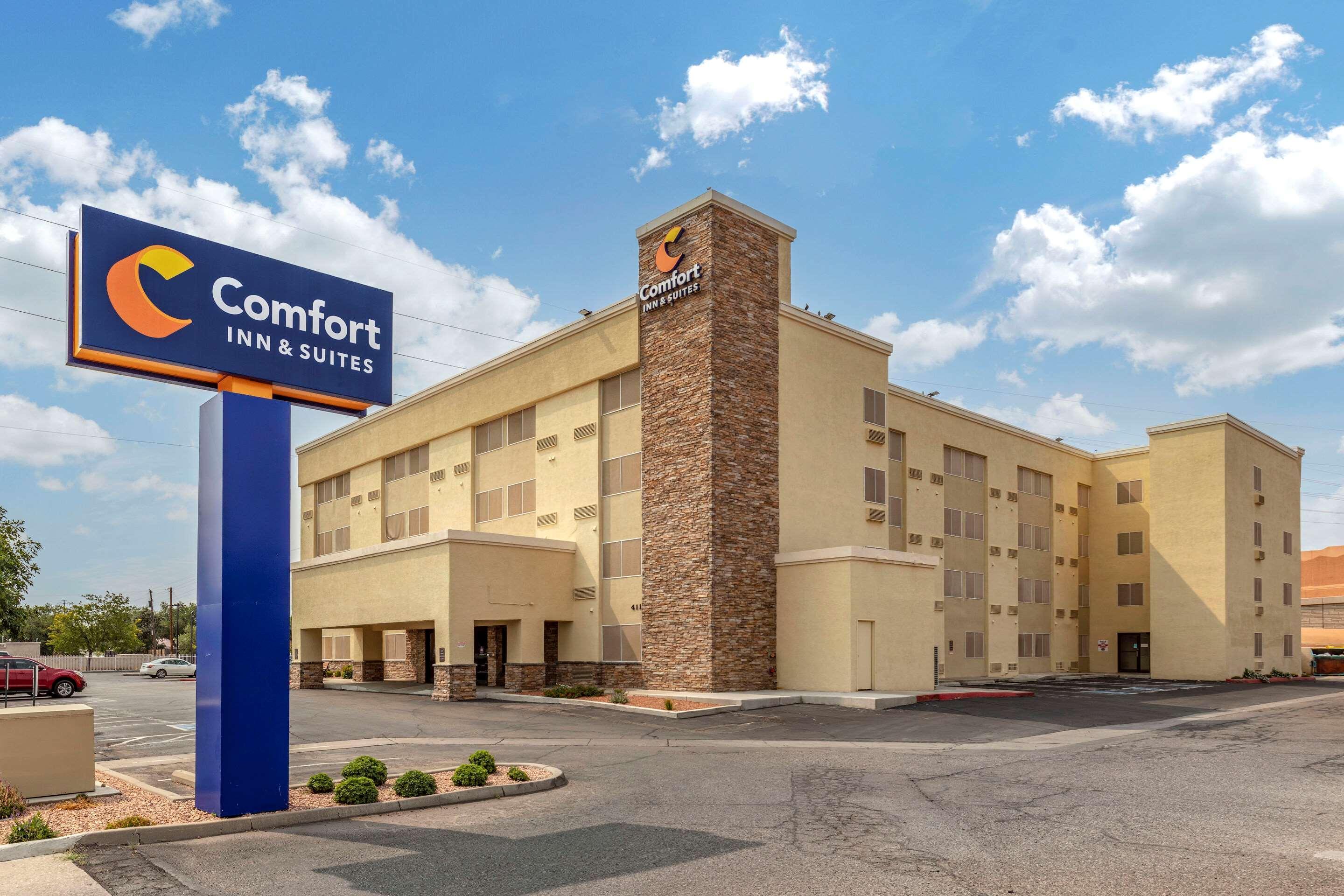Comfort Inn & Suites Albuquerque Downtown - photo 8
