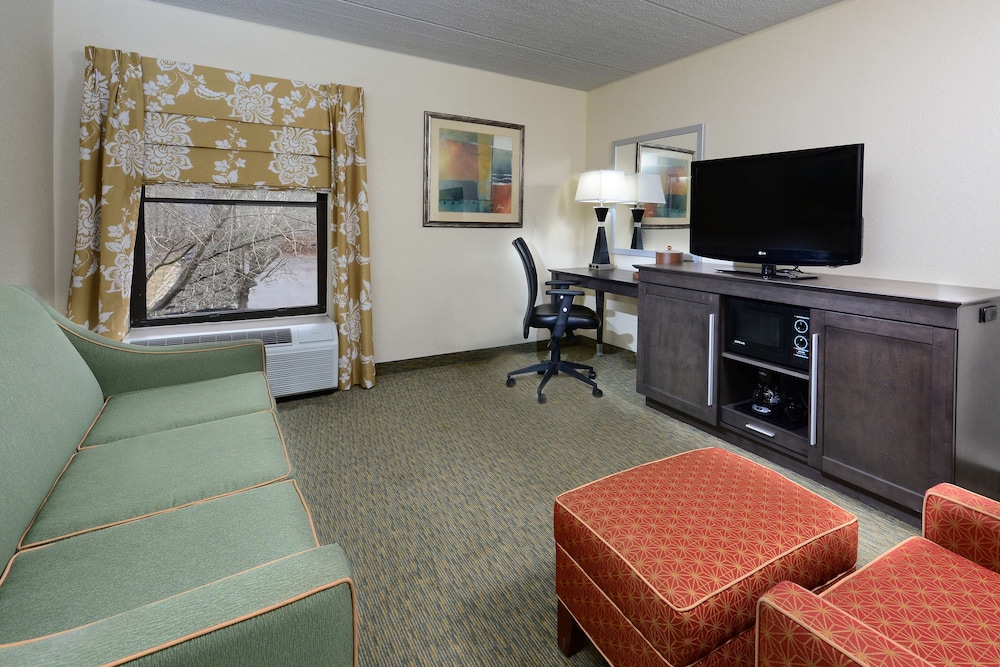 Hampton Inn Raleigh Town Of Wake Forest - photo 27