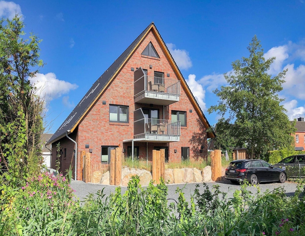 Getidenhus Lütje — 4-Star Luxury Hotel in Sankt Peter-Ording, Germany