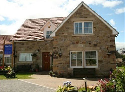 Regal House — 4-Star Luxury Hotel in Seahouses, United Kingdom