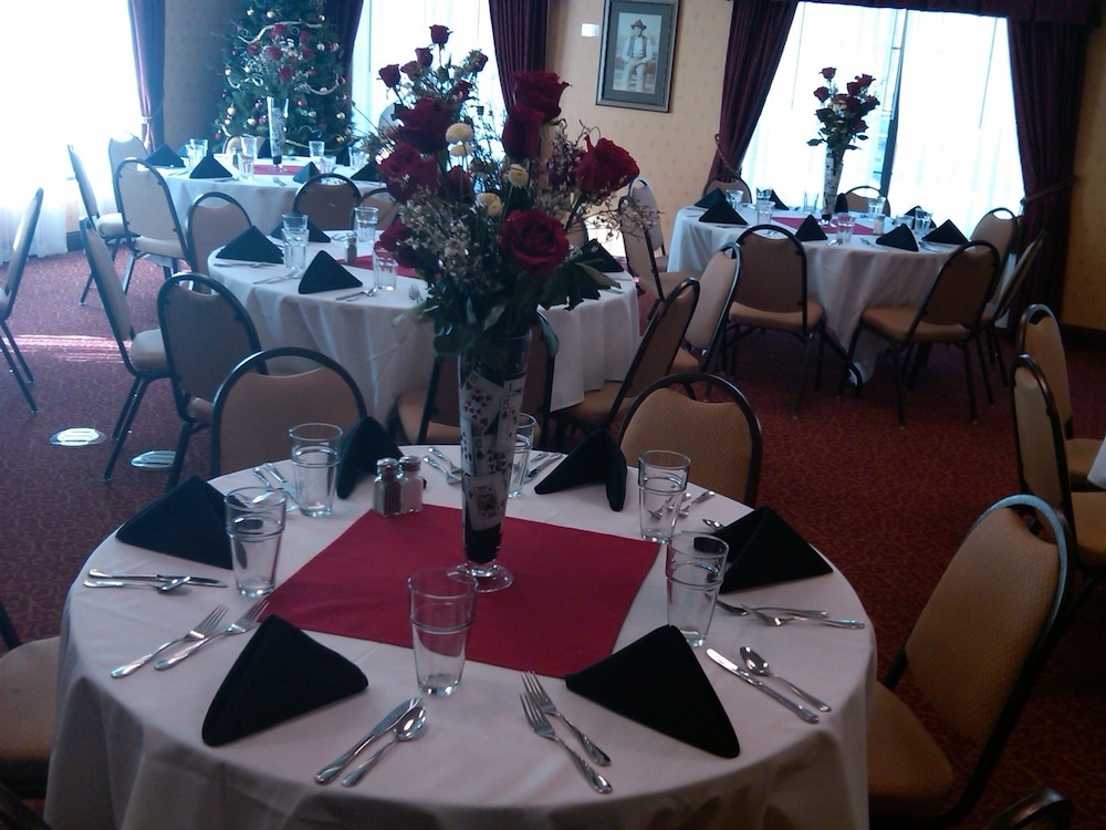 Mineral Palace Hotel & Casino - photo 46