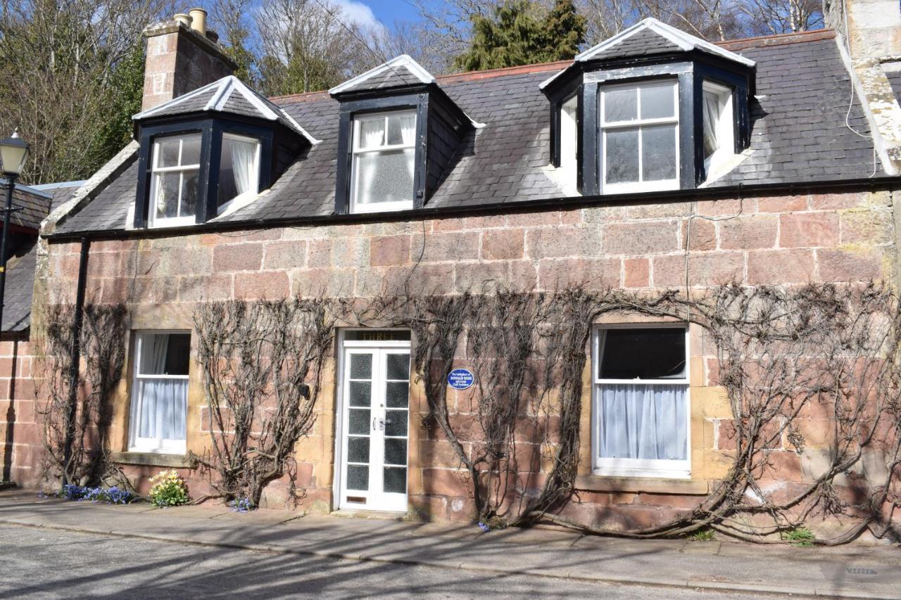 3 St Gilbert Street — 4-Star Luxury Hotel in Dornoch, United Kingdom