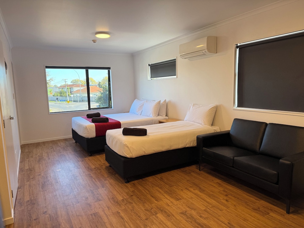 Uni Motel — 4-Star Luxury Hotel in Hamilton, New Zealand