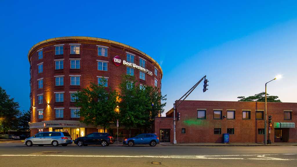 Best Western Plus Boston Hotel pet-friendly hotel Boston